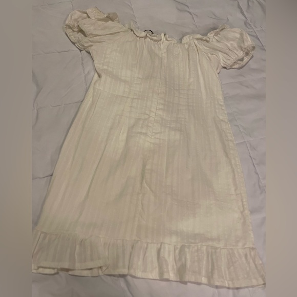 White Off Shoulder Dress - Picture 4 of 4